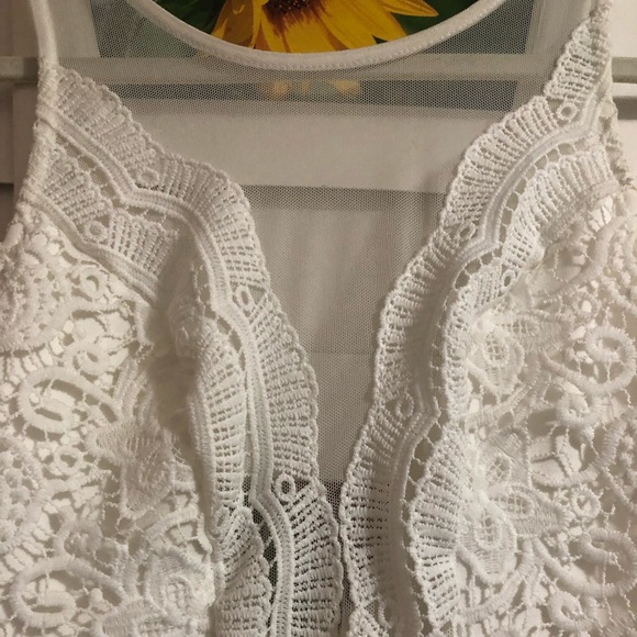 Dress - Picture 2 of 5